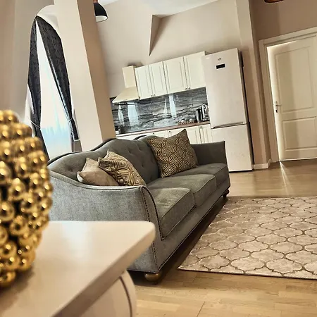 Next Apartament *