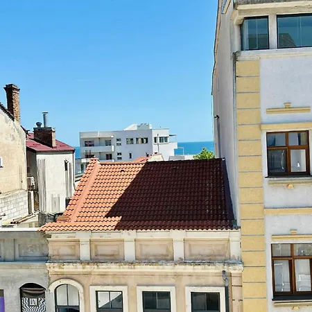 Next Apartament *