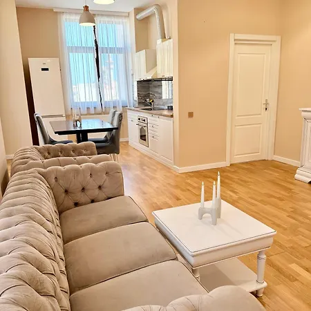 Next Apartament